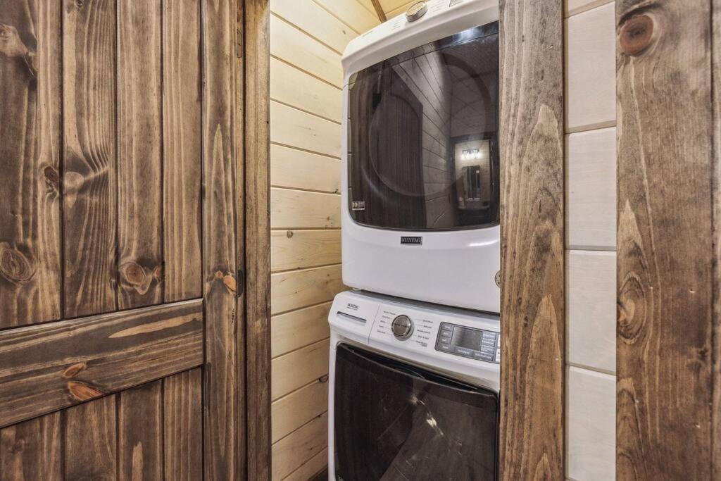 Black Bear Cove Гетлинбург Екстериор снимка