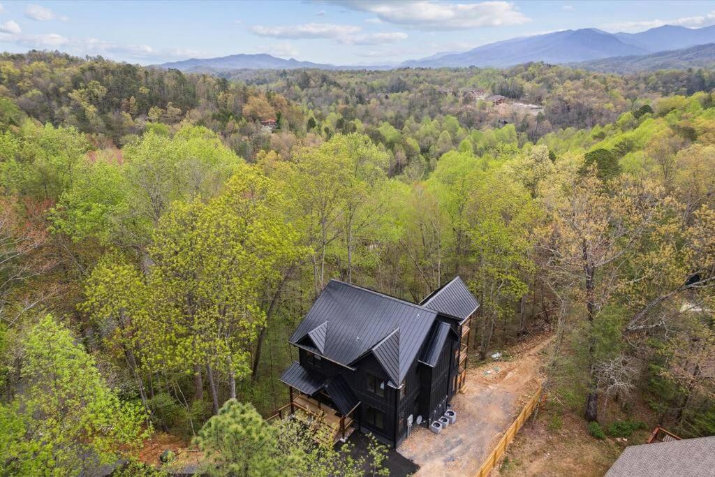 Black Bear Cove Гетлинбург Екстериор снимка